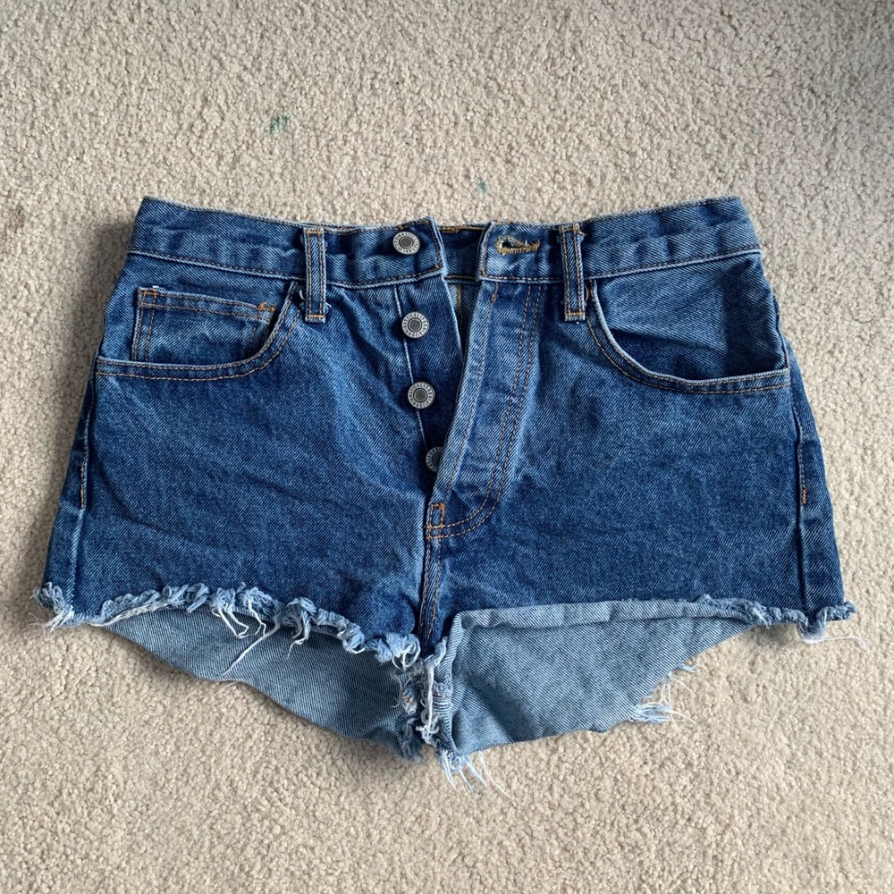 Brandy Melville shorts